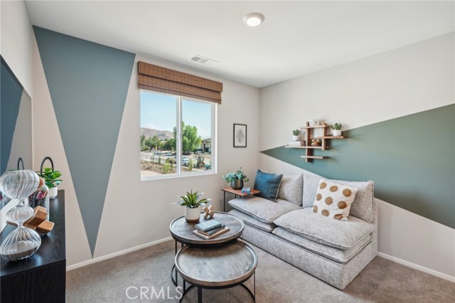 MODEL HOME