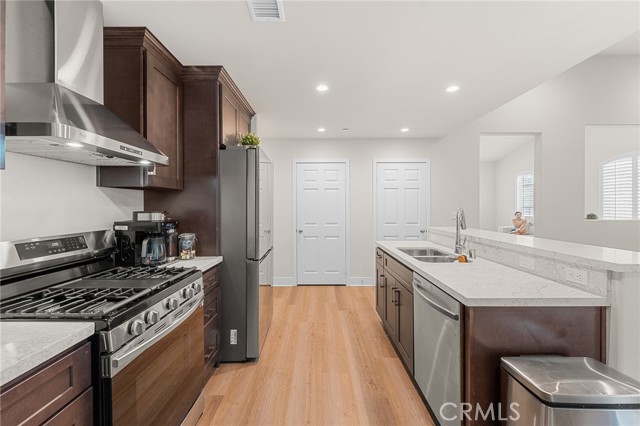 1240 Prabhu Way, Pomona CA: https://media.crmls.org/medias/b6263511-9e71-43c5-a1ae-1db7addd96b3.jpg