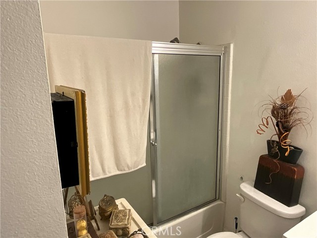 Detail Gallery Image 8 of 12 For 12601 Van Nuys Bld #138,  Pacoima,  CA 91331 - 2 Beds | 2 Baths