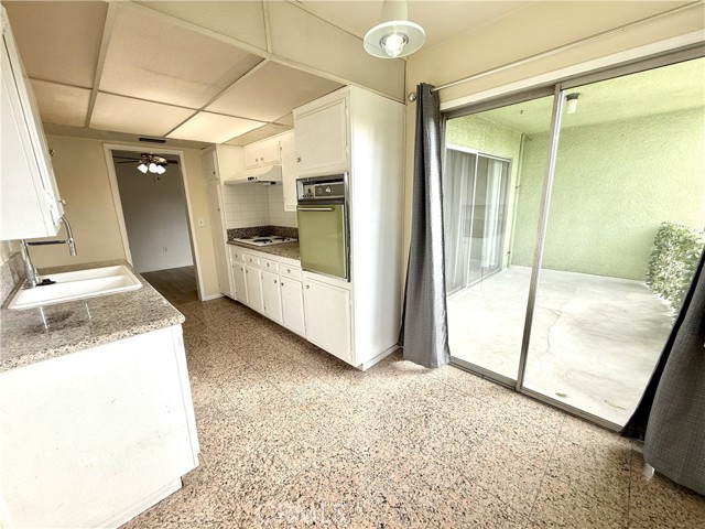 Detail Gallery Image 12 of 27 For 1301 S Atlantic Bld 234c,  Monterey Park,  CA 91754 - 2 Beds | 2 Baths