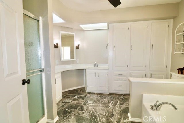 Detail Gallery Image 33 of 37 For 641 Crest Lake Cir #223,  Brea,  CA 92821 - 2 Beds | 1 Baths