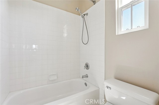 Detail Gallery Image 31 of 68 For 17 Kennedy Ct, Trabuco Canyon,  CA 92679 - 5 Beds | 4 Baths