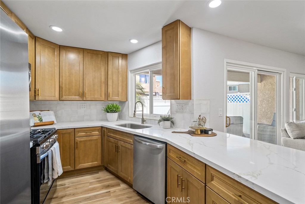 44614 La Paz Road