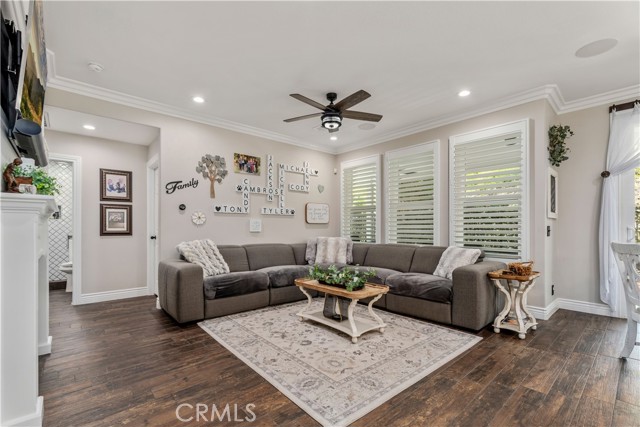 Detail Gallery Image 3 of 60 For 8750 E Heatherwood Rd, Anaheim Hills,  CA 92808 - 5 Beds | 3 Baths