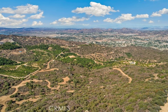 Detail Gallery Image 6 of 11 For 37685 Le Tigre, Murrieta,  CA 92562 - – Beds | – Baths