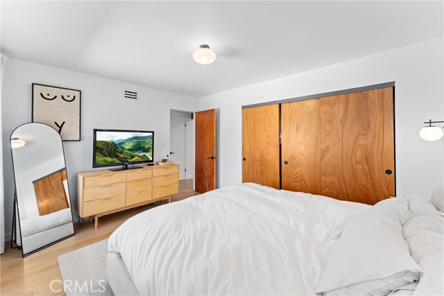 2924 Royal Palm Drive, Costa Mesa CA: https://media.crmls.org/medias/b629af72-d8ca-4f88-9855-5d0dfdd4c535.jpg