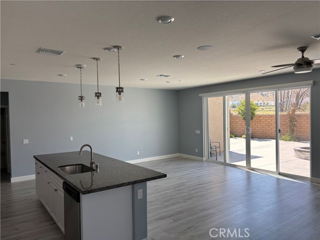 Detail Gallery Image 3 of 9 For 19823 Sunkissed Ridge Dr, Riverside,  CA 92507 - 6 Beds | 3/1 Baths