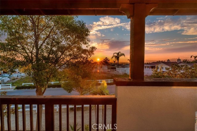 Detail Gallery Image 2 of 30 For 3121 Cavaletti Ln, Norco,  CA 92860 - 5 Beds | 3/1 Baths