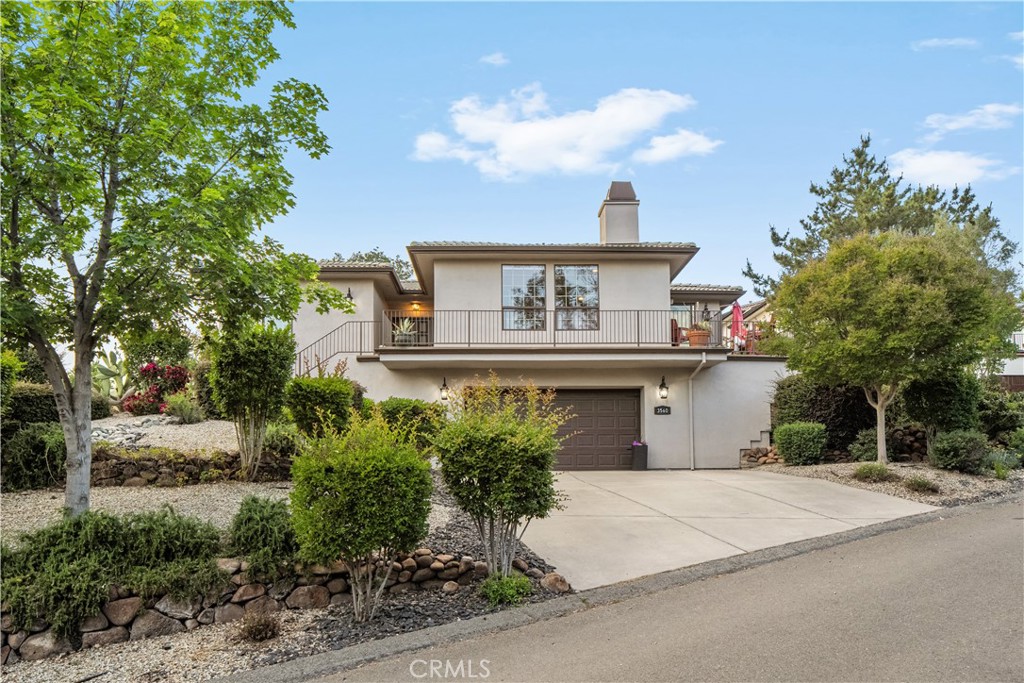 3560 Shadowtree