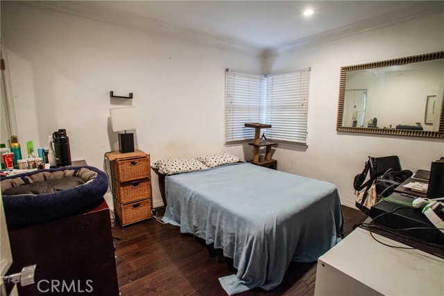 Detail Gallery Image 13 of 16 For 12413 Westminster Ave, Los Angeles,  CA 90066 - 6 Beds | 6/2 Baths