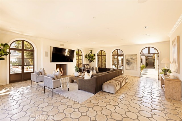 Image 6 of 42 For 2116 Balboa Boulevard