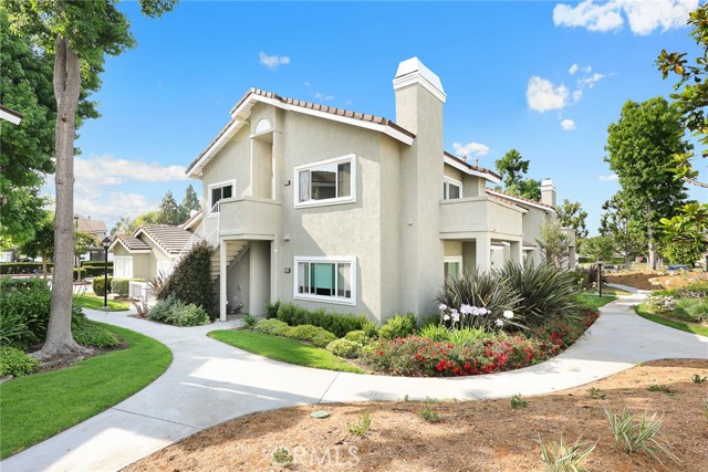 Detail Gallery Image 1 of 42 For 549 Springbrook, Irvine,  CA 92614 - 2 Beds | 1 Baths