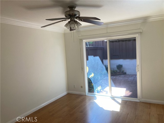 Image 3 of 21 For 2027 Stonewood Ct