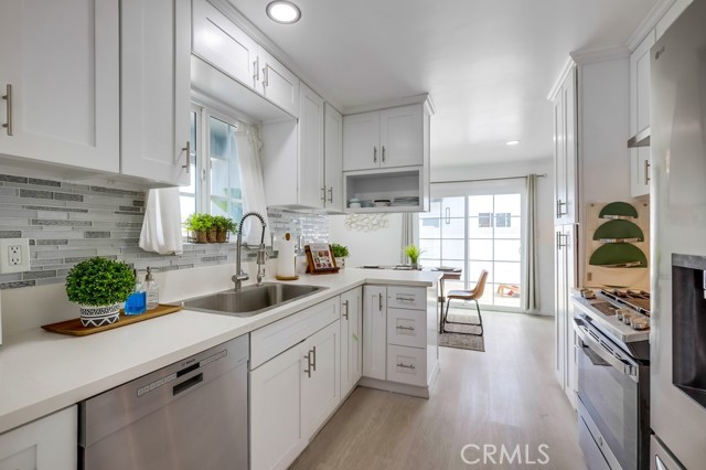 Detail Gallery Image 18 of 47 For 12592 Tunstall St, Garden Grove,  CA 92845 - 5 Beds | 2 Baths