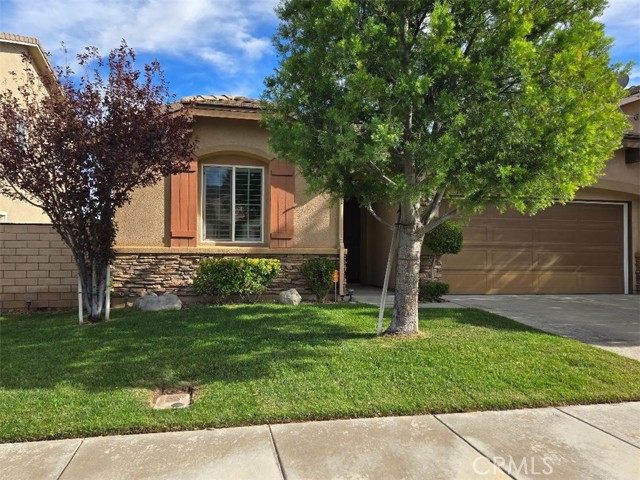 Detail Gallery Image 2 of 32 For 17939 Red Alder Rd, San Bernardino,  CA 92407 - 3 Beds | 2 Baths