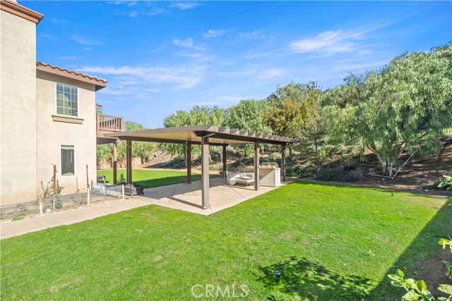 Detail Gallery Image 46 of 57 For 665 Barbre Cir, Corona,  CA 92879 - 4 Beds | 3 Baths