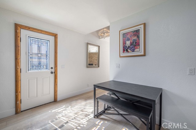 Detail Gallery Image 17 of 55 For 42692 Moonridge Rd, Big Bear Lake,  CA 92315 - 4 Beds | 2 Baths