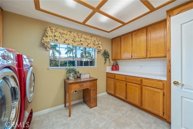 Image 40 of 75 For 5495 Morgan Street