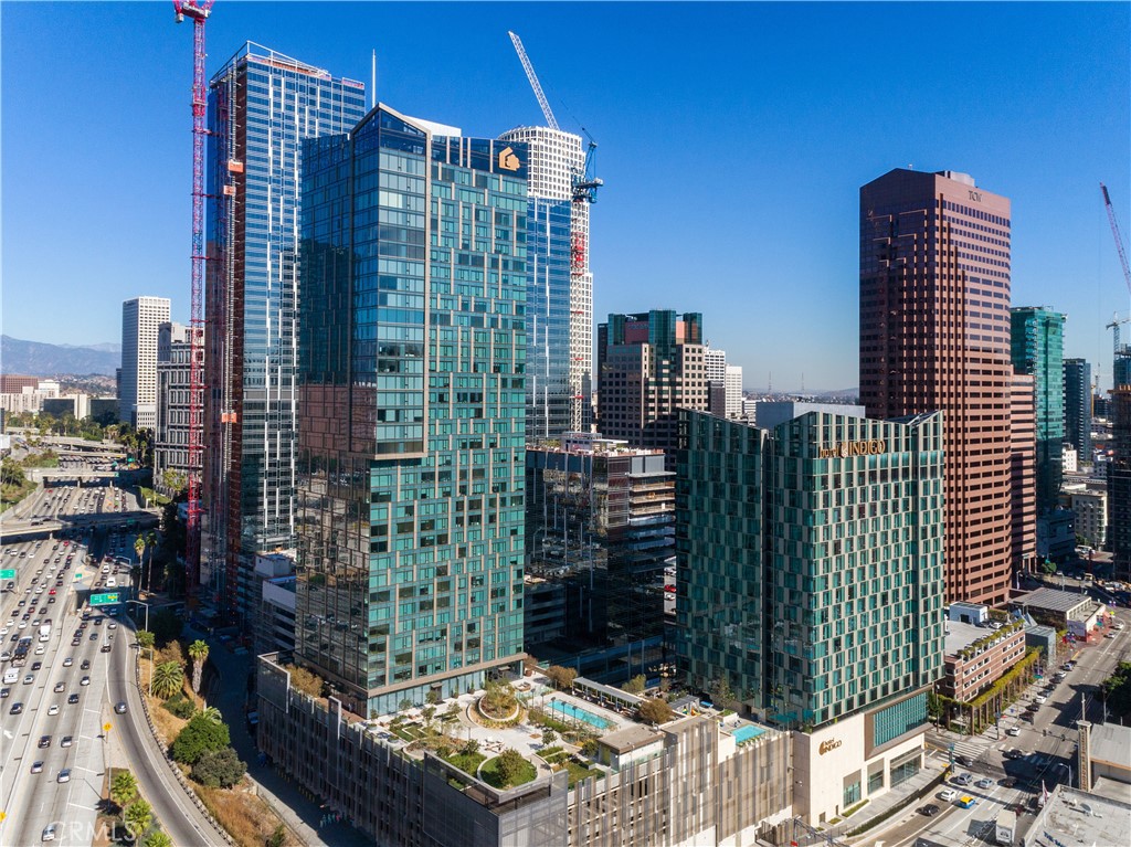 889 Francisco Street 1006, Los Angeles, CA 90017