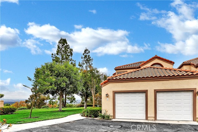 Detail Gallery Image 3 of 32 For 17 via Bacchus, Aliso Viejo,  CA 92656 - 2 Beds | 2 Baths