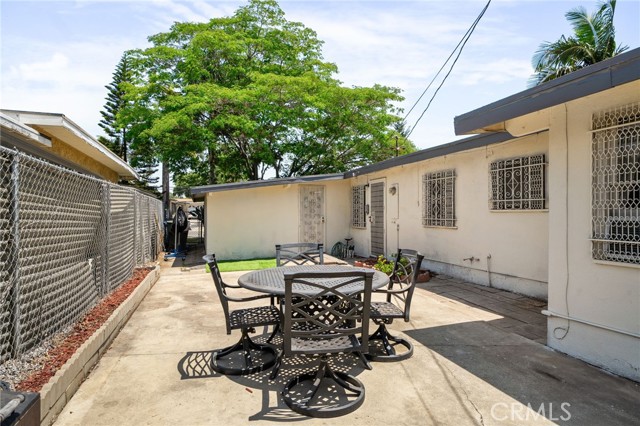 2365 Lovejoy Street, Pomona CA: https://media.crmls.org/medias/b6305e2f-164c-4087-95af-a777b6fc2a1e.jpg