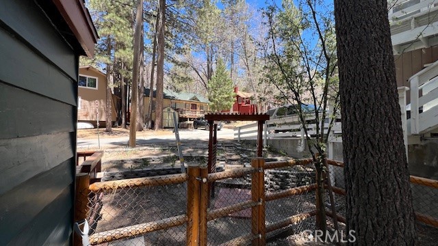 Detail Gallery Image 39 of 45 For 33411 Weeping Willow Dr, Green Valley Lake,  CA 92341 - 3 Beds | 1 Baths