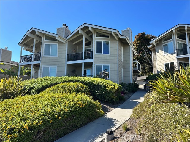2251 Shell Beach Road, Pismo Beach CA: https://media.crmls.org/medias/b63084f7-5ca1-483c-b7c6-163644b7d067.jpg