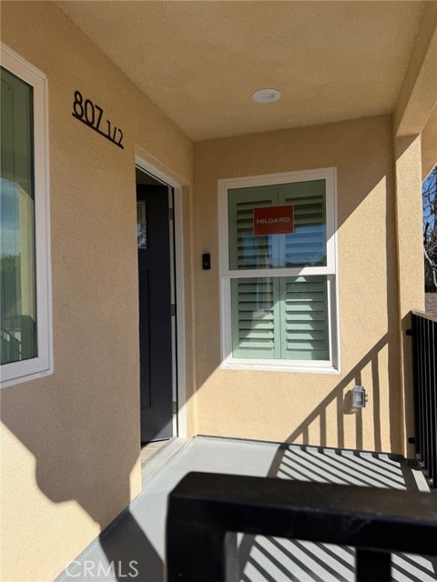 Detail Gallery Image 2 of 19 For 807 Forest, South Pasadena,  CA 91030 - 2 Beds | 2 Baths