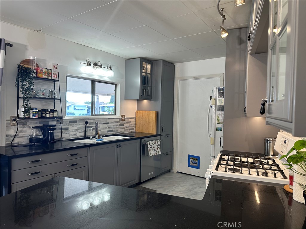 MLS #PW25242236 image #8