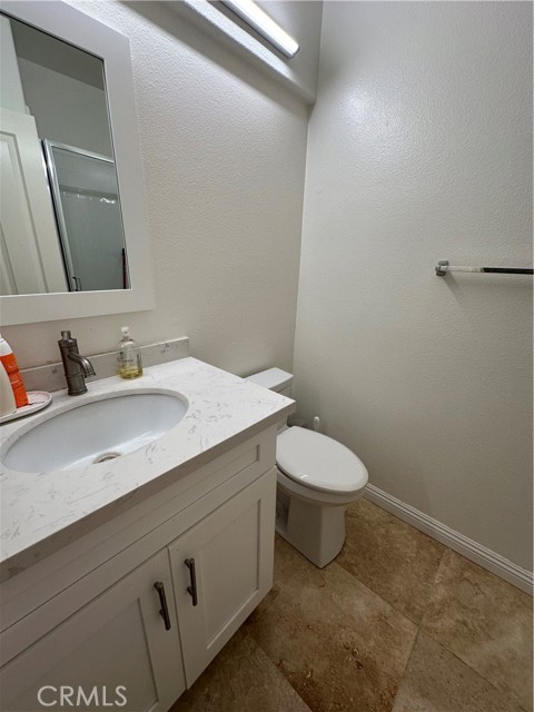 Detail Gallery Image 17 of 18 For 9 Blue Spruce, Irvine,  CA 92620 - 4 Beds | 3 Baths