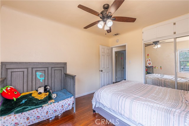 601 S Pearl Avenue, Compton CA: https://media.crmls.org/medias/b63273e3-82e3-47c1-b7ee-8eb2bc477970.jpg