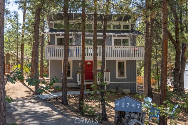 41747 Comstock Lane, Big Bear Lake CA: https://media.crmls.org/medias/b6329ee7-7592-4b3a-a81c-f5909b7d0955.jpg
