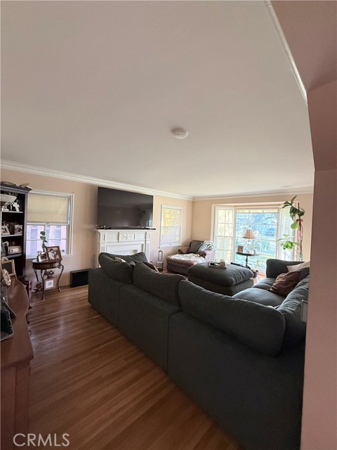 Detail Gallery Image 12 of 12 For 307 Lincoln Ave, Pomona,  CA 91767 - 2 Beds | 1 Baths