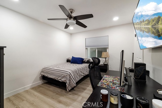 41841 55th W Street, Lancaster CA: https://media.crmls.org/medias/b6337b4f-3e90-43a7-96a8-48cfa740f344.jpg