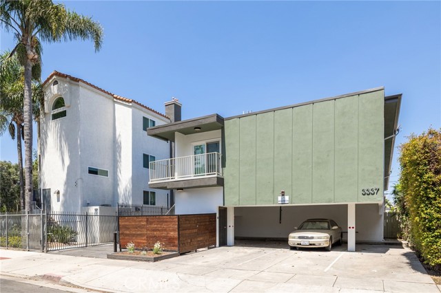 3337 S Durango Avenue, Los Angeles CA: https://media.crmls.org/medias/b633c3f0-c3a2-4dd1-90d7-9bc24d53b173.jpg