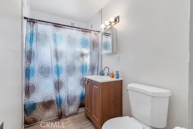 13645 Gilbert St., North Edwards CA: https://media.crmls.org/medias/b633e212-a137-417f-809c-835c4148e413.jpg