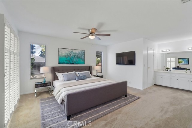 18691 Varden Drive, Madera CA: https://media.crmls.org/medias/b6343ebe-085a-4692-b8ae-4eaa3932eb30.jpg
