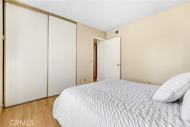 9531 Sepulveda blvd, 3 photo 16