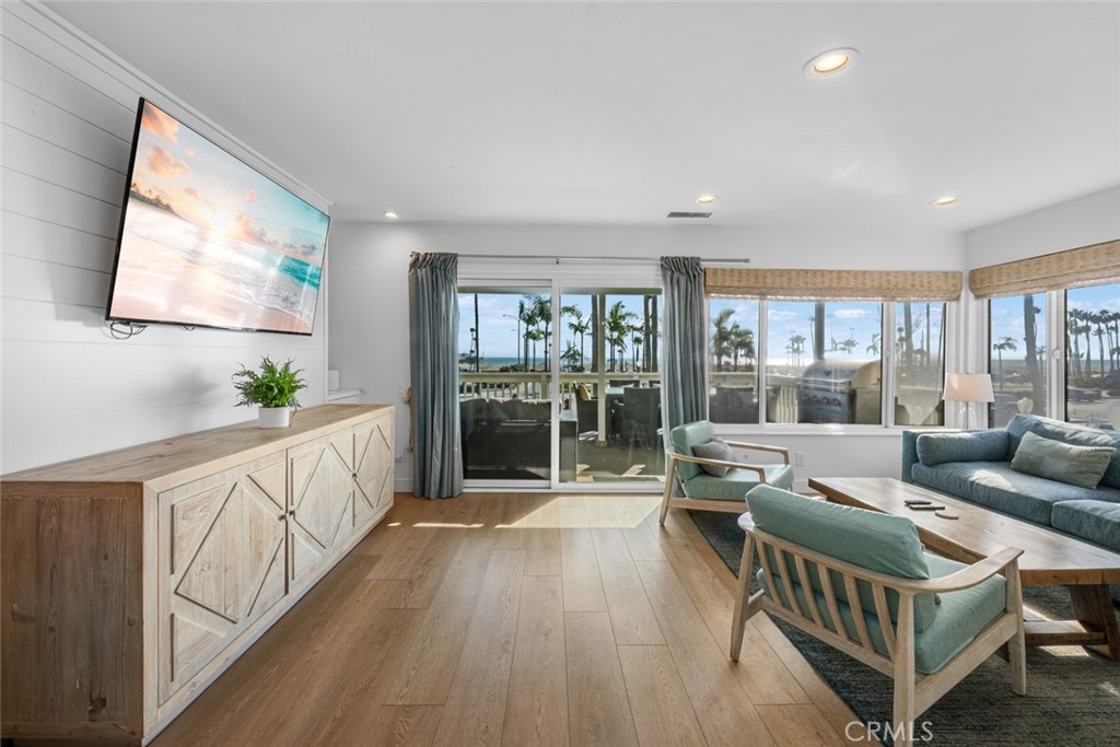 MLS #OC26025417 image #31
