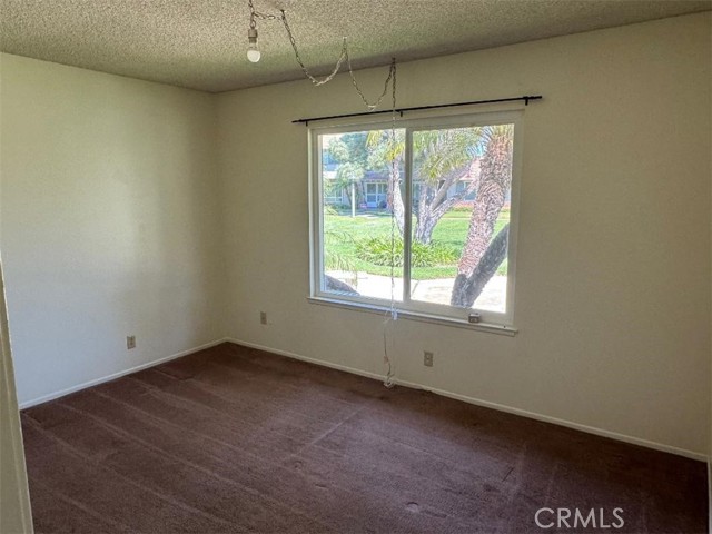 4011 Larwin Avenue, Cypress CA: https://media.crmls.org/medias/b635d23e-a648-463e-87fd-537450eaff2a.jpg