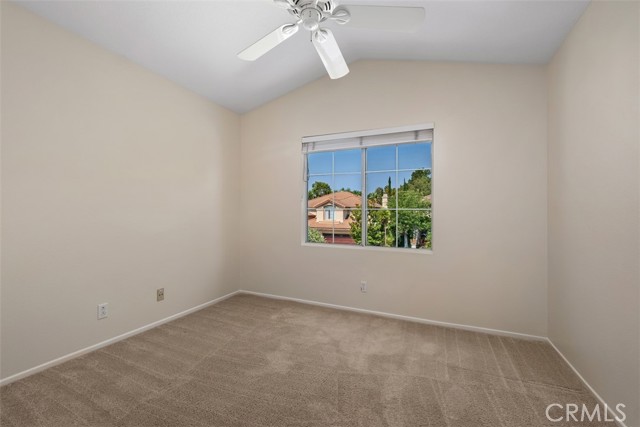 26112 Calle Cresta, Mission Viejo CA: https://media.crmls.org/medias/b635e928-a7b6-4a01-b037-9f6279e553b5.jpg
