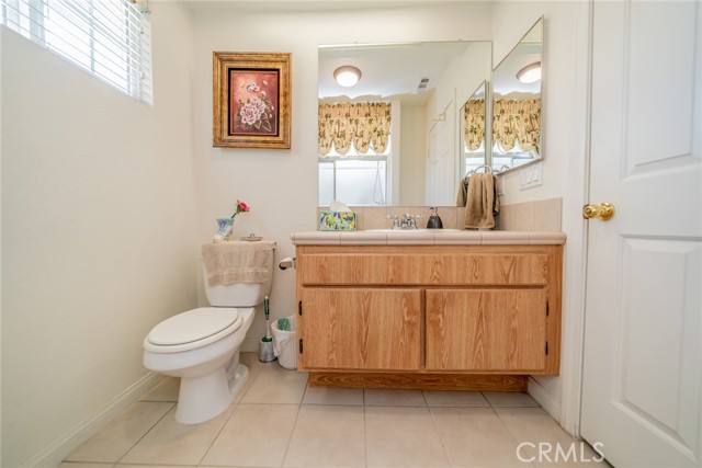 Detail Gallery Image 34 of 46 For 15982 Holly Brook Ln, Victorville,  CA 92395 - 4 Beds | 3 Baths