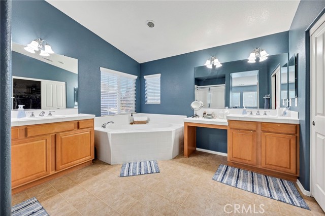 Detail Gallery Image 32 of 40 For 28777 Evening Passage, Menifee,  CA 92584 - 5 Beds | 3 Baths