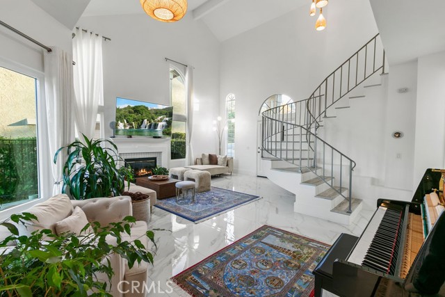 Dining Area & Living Room