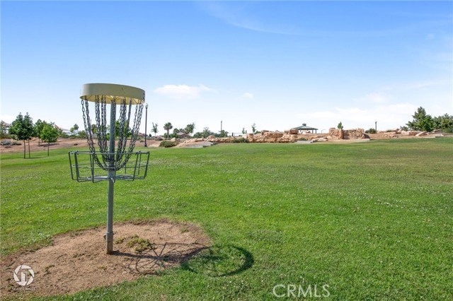5206 Village Green Lane, Bakersfield CA: https://media.crmls.org/medias/b636759d-1ccd-4a62-affa-f90855f2db75.jpg