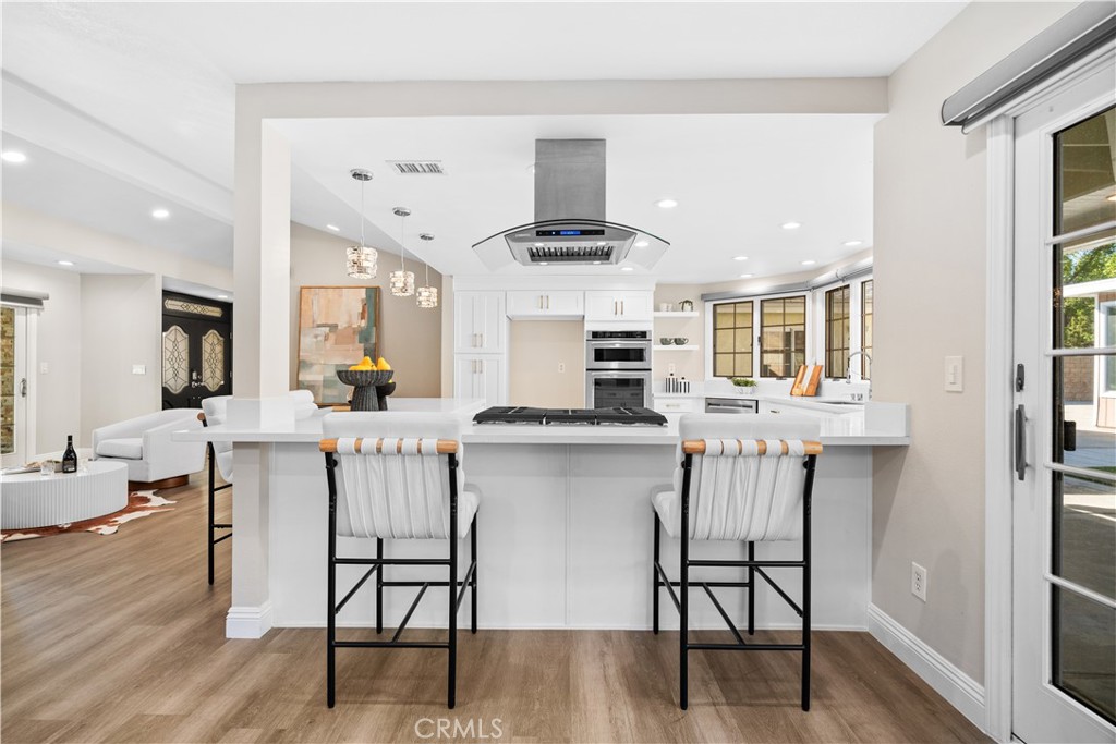 MLS #WS25246794 image #8