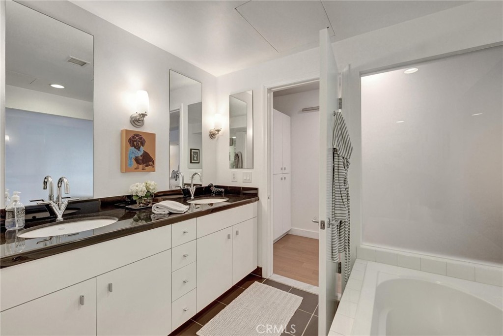 MLS #DW25268165 image #30