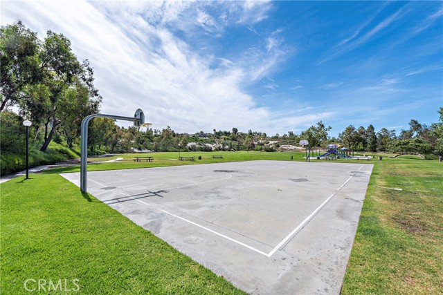 32042 Pleasant Glen Road, Rancho Santa Margarita CA: https://media.crmls.org/medias/b6373cf9-d406-4c38-a45d-d9e2cbf64348.jpg
