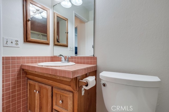 3888 Chelsea Drive, La Verne CA: https://media.crmls.org/medias/b6380957-1de5-4949-b246-fdf6be0d0585.jpg