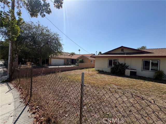 278 East Cherry photo 9